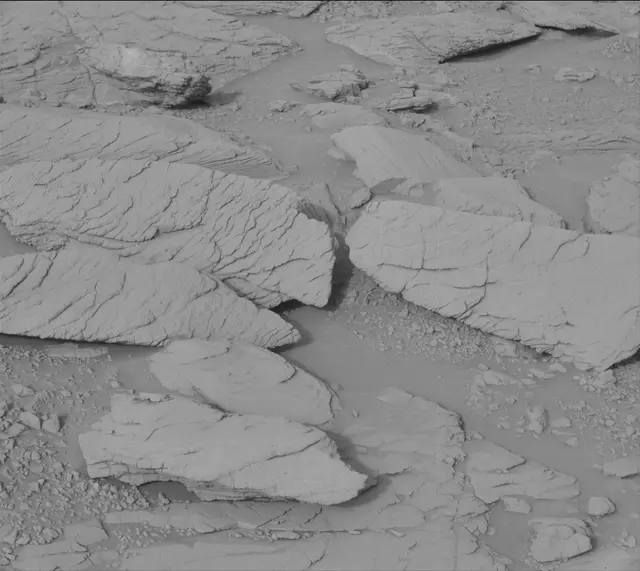 Sol 3658: Mast Camera (Mastcam)