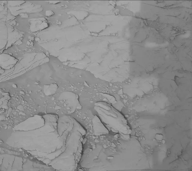 Sol 3658: Mast Camera (Mastcam)