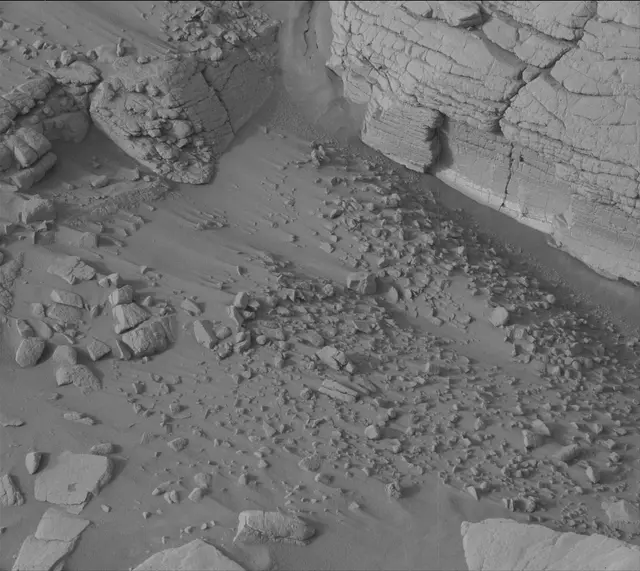 Sol 3658: Mast Camera (Mastcam)