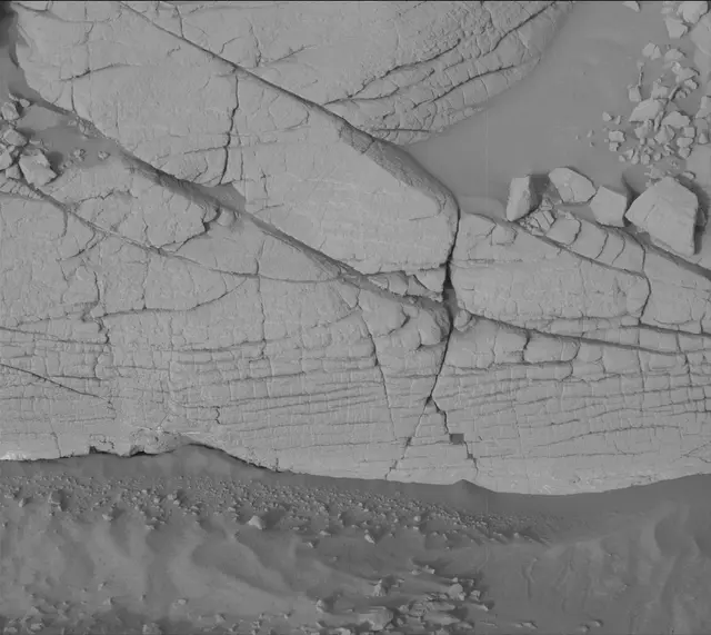 Sol 3658: Mast Camera (Mastcam)