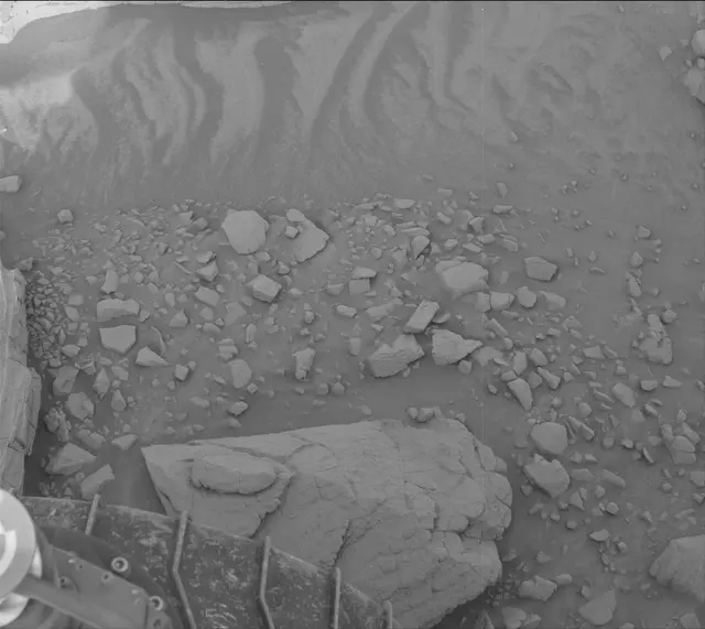Sol 3658: Mast Camera (Mastcam)