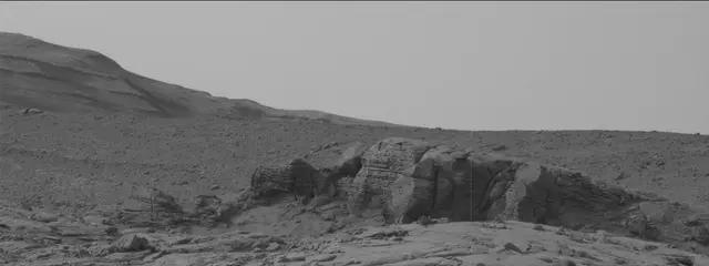 Sol 3658: Mast Camera (Mastcam)