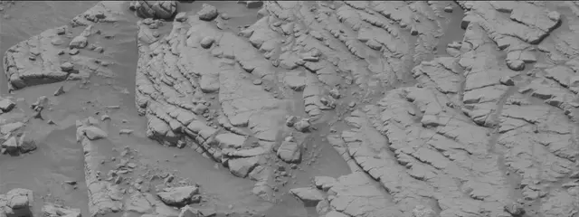Sol 3658: Mast Camera (Mastcam)