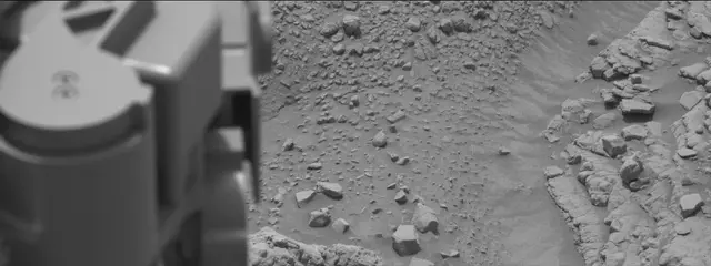 Sol 3658: Mast Camera (Mastcam)