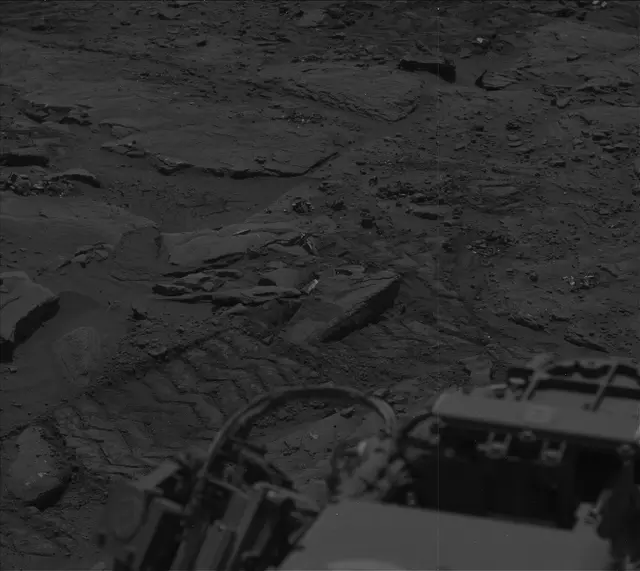 Sol 3658: Mast Camera (Mastcam)