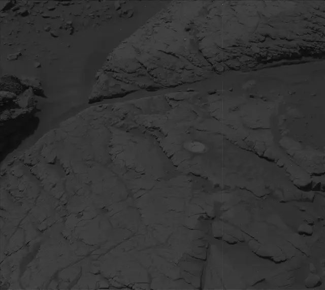 Sol 3658: Mast Camera (Mastcam)