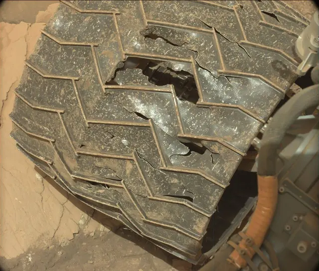Sol 3658: Mast Camera (Mastcam)