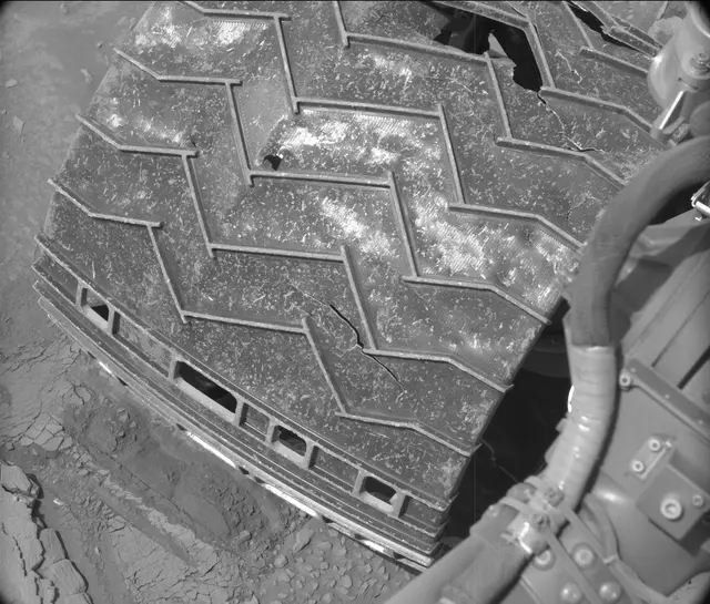 Sol 3658: Mast Camera (Mastcam)