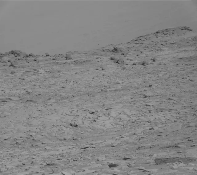 Sol 3658: Mast Camera (Mastcam)
