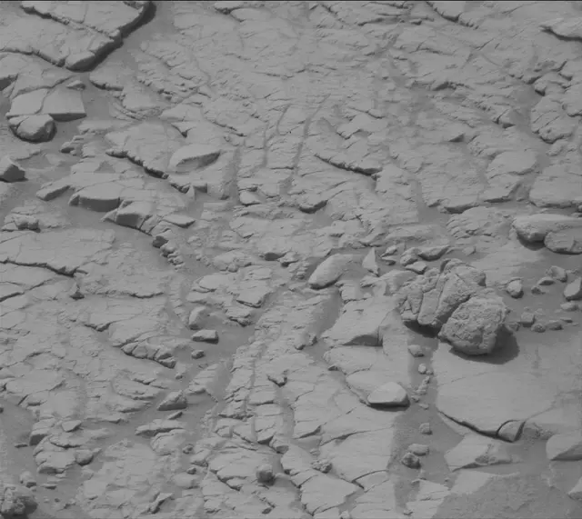 Sol 3658: Mast Camera (Mastcam)