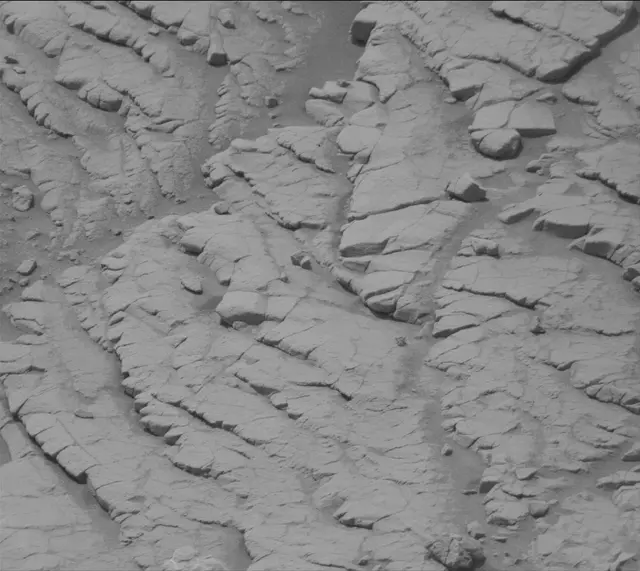 Sol 3658: Mast Camera (Mastcam)
