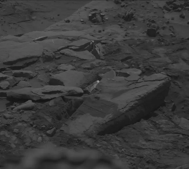 Sol 3658: Mast Camera (Mastcam)