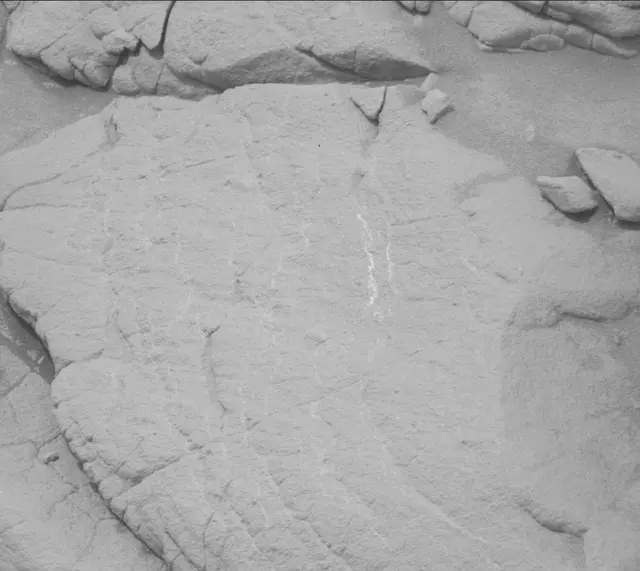 Sol 3658: Mast Camera (Mastcam)