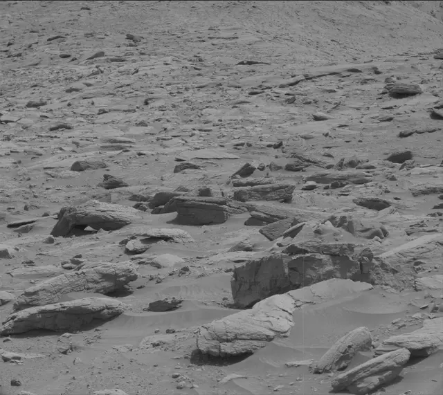 Sol 3662: Mast Camera (Mastcam)