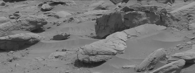 Sol 3662: Mast Camera (Mastcam)