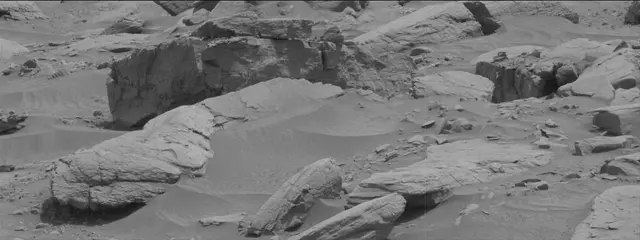 Sol 3662: Mast Camera (Mastcam)