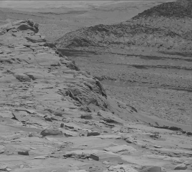 Sol 3662: Mast Camera (Mastcam)