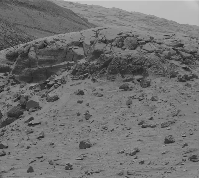 Sol 3662: Mast Camera (Mastcam)