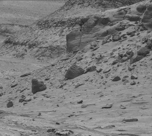 Sol 3662: Mast Camera (Mastcam)