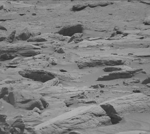 Sol 3662: Mast Camera (Mastcam)