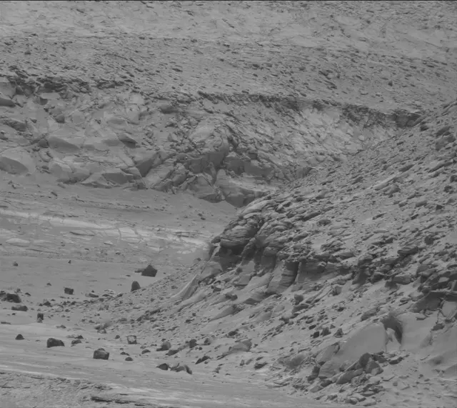 Sol 3662: Mast Camera (Mastcam)
