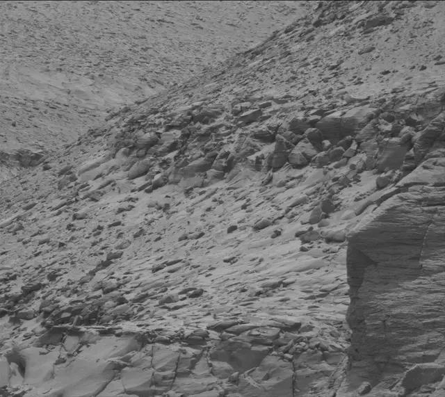 Sol 3662: Mast Camera (Mastcam)