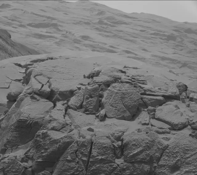 Sol 3662: Mast Camera (Mastcam)