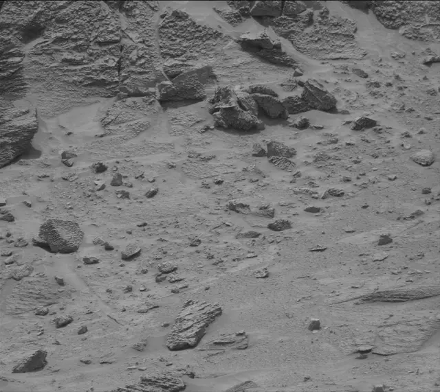 Sol 3662: Mast Camera (Mastcam)