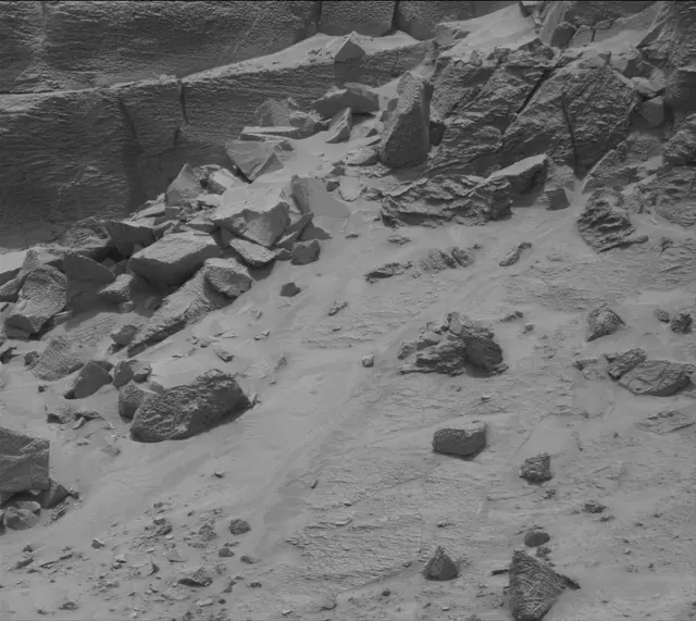Sol 3662: Mast Camera (Mastcam)