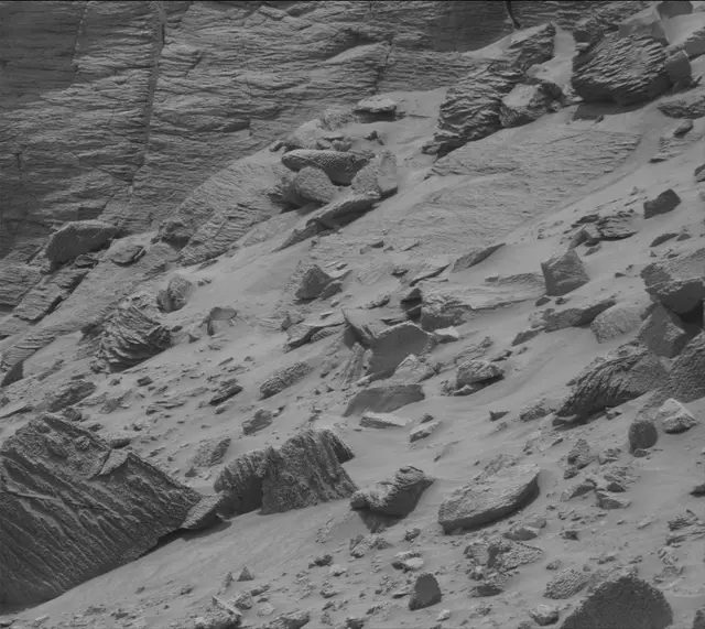 Sol 3662: Mast Camera (Mastcam)