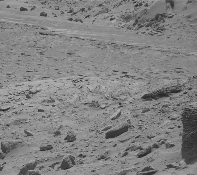 Sol 3662: Mast Camera (Mastcam)