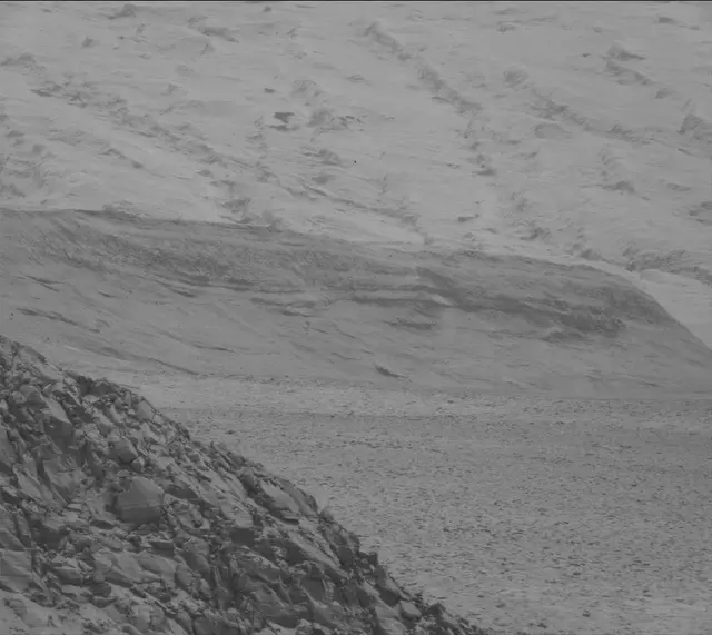 Sol 3662: Mast Camera (Mastcam)