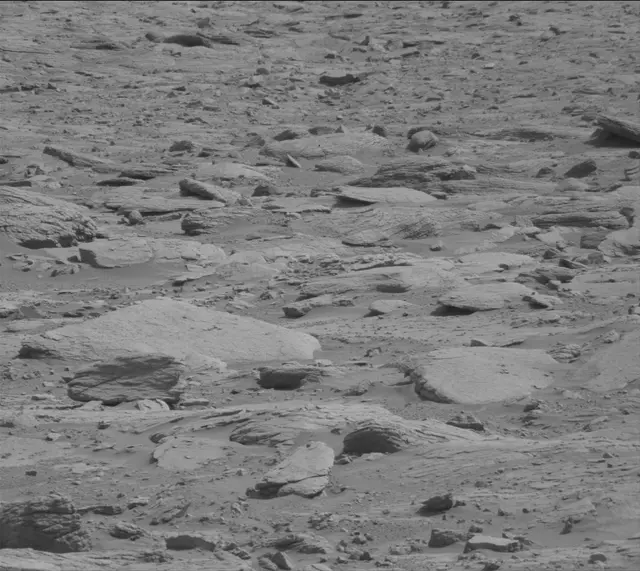 Sol 3663: Mast Camera (Mastcam)