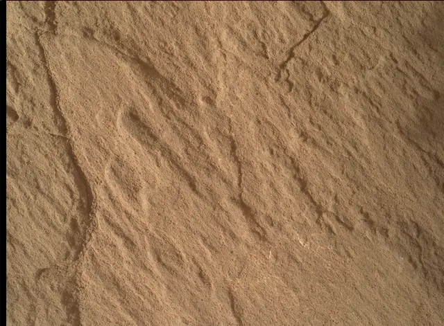 Sol 3664: Mars Hand Lens Imager (MAHLI)