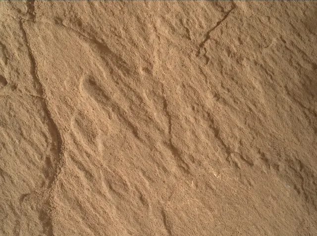 Sol 3664: Mars Hand Lens Imager (MAHLI)