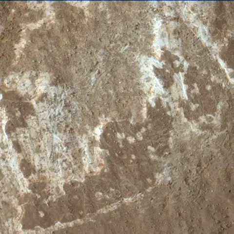 Sol 3664: Mars Hand Lens Imager (MAHLI)