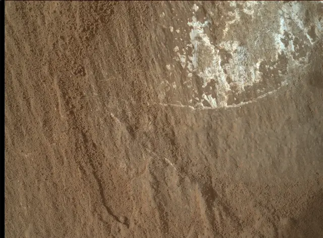 Sol 3664: Mars Hand Lens Imager (MAHLI)