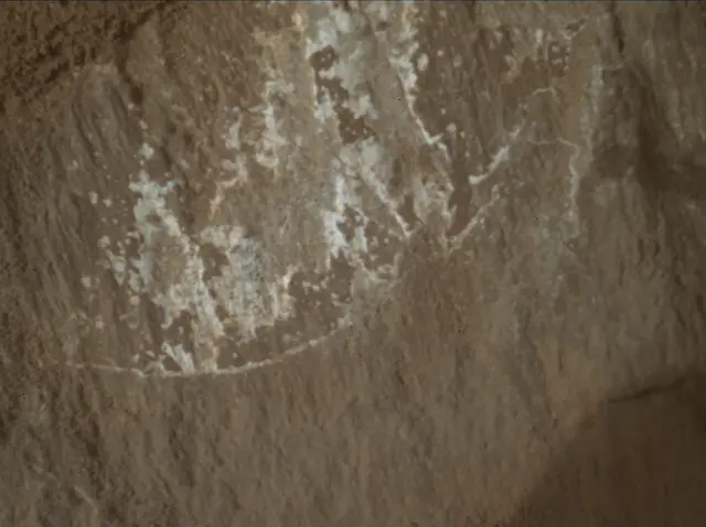 Sol 3664: Mars Hand Lens Imager (MAHLI)