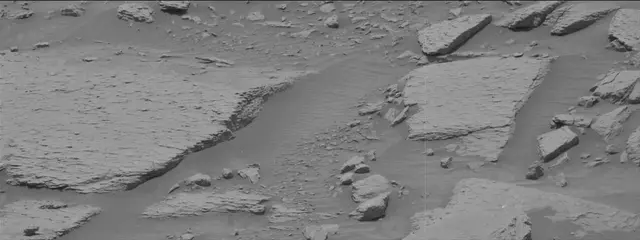 Sol 3665: Mast Camera (Mastcam)