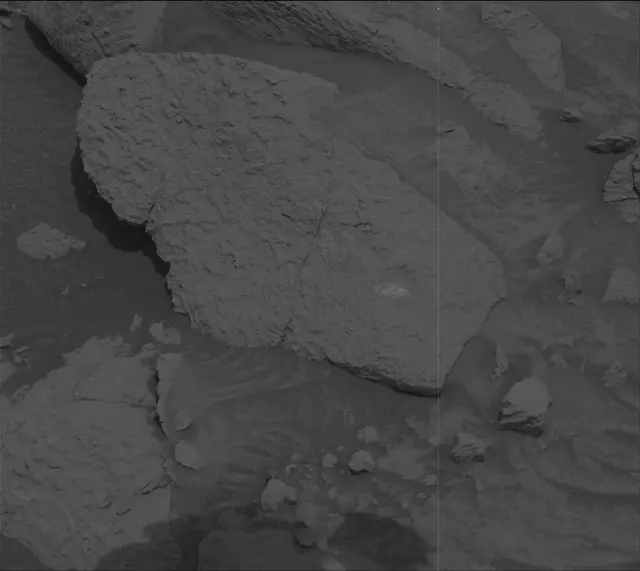 Sol 3665: Mast Camera (Mastcam)