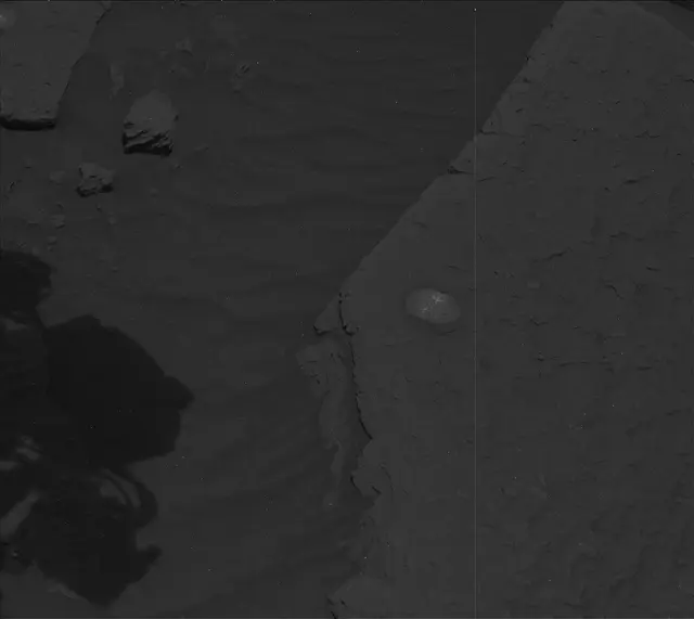 Sol 3665: Mast Camera (Mastcam)