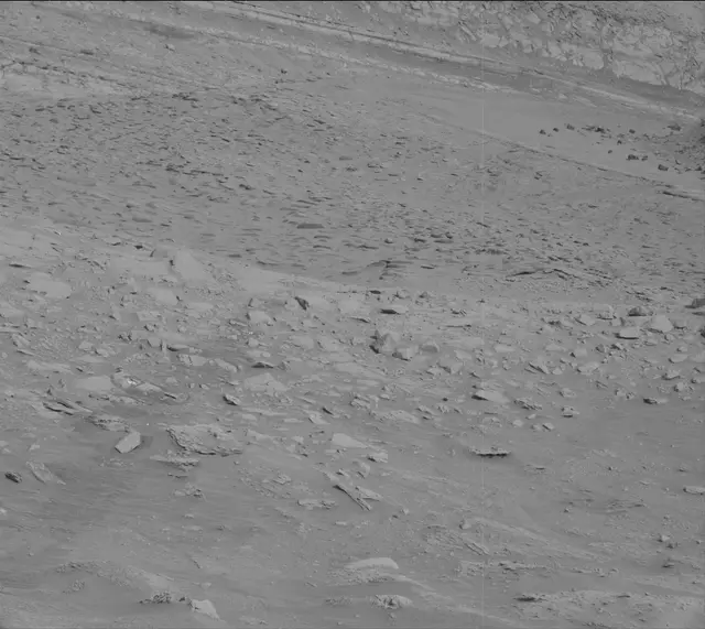 Sol 3665: Mast Camera (Mastcam)