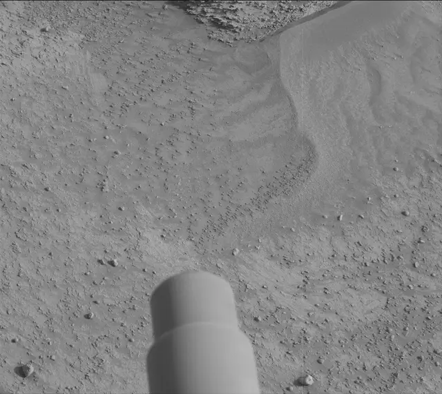 Sol 3665: Mast Camera (Mastcam)