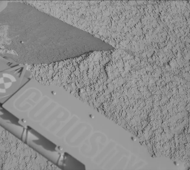 Sol 3665: Mast Camera (Mastcam)