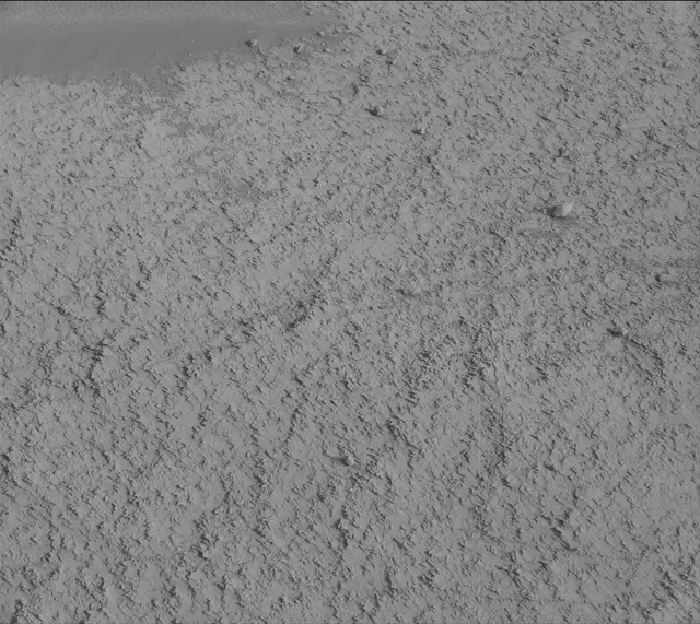 Sol 3665: Mast Camera (Mastcam)
