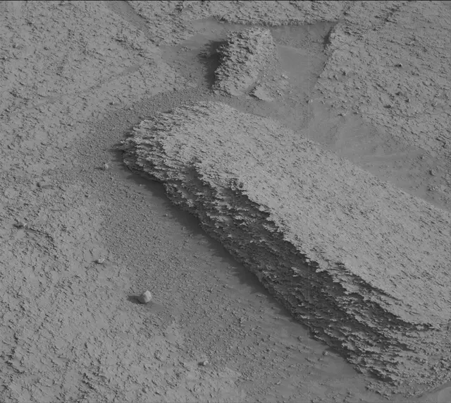 Sol 3665: Mast Camera (Mastcam)
