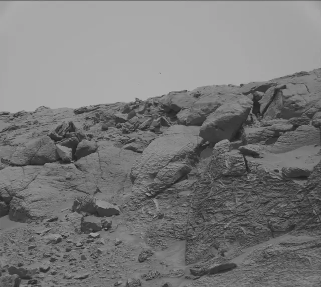 Sol 3665: Mast Camera (Mastcam)