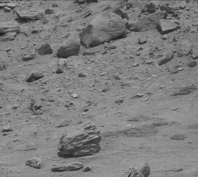 Sol 3665: Mast Camera (Mastcam)