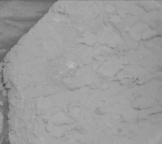 Sol 3665: Mast Camera (Mastcam)