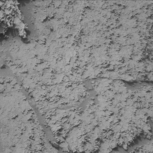 Sol 3665: Mast Camera (Mastcam)